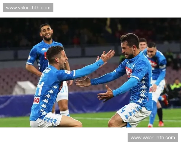 地中海的骄阳与永恒城的荣光：那不勒斯vs罗马，一场关于信仰的德比盛宴